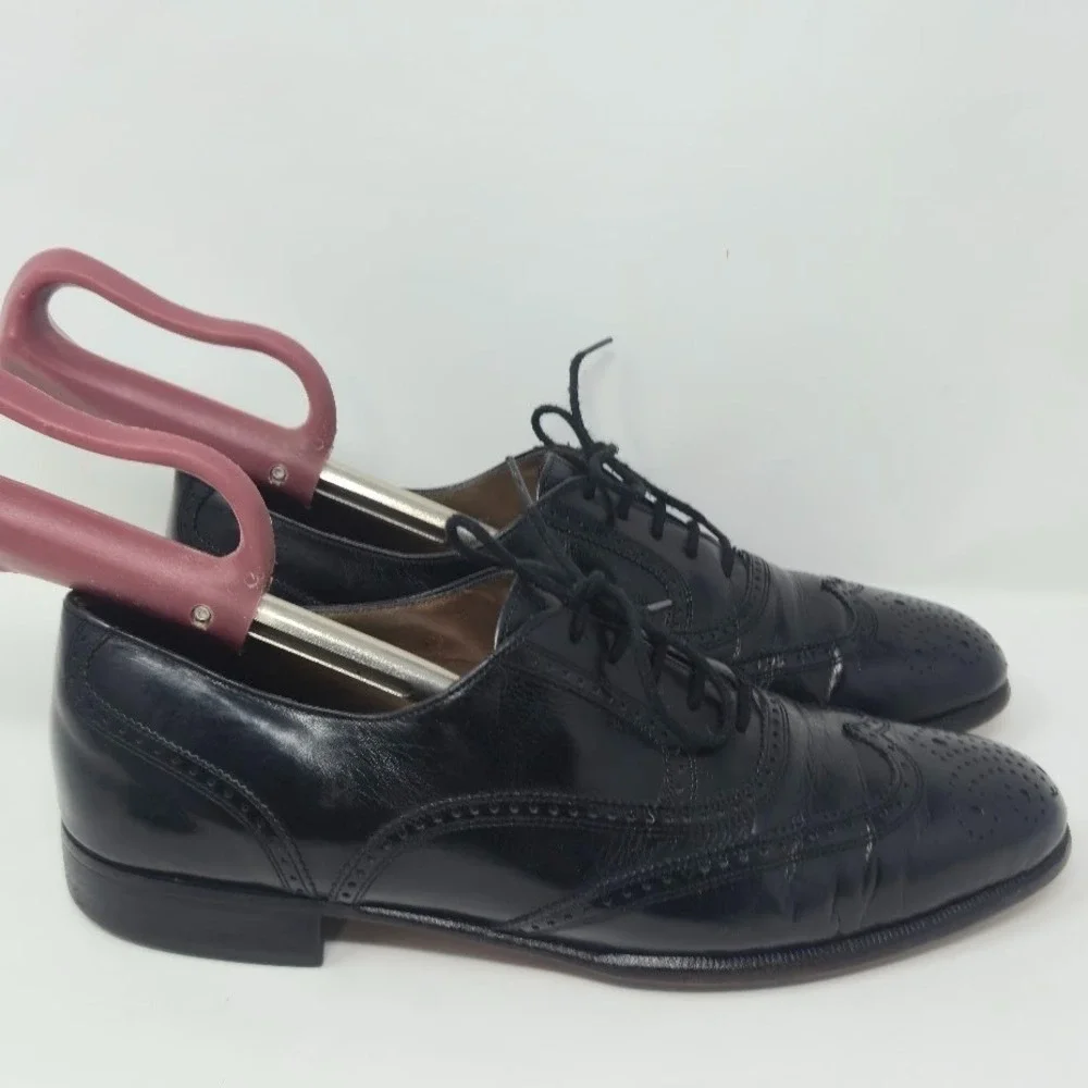 Bally of Switzerland Men's Wingtip Oxfords Size 7 D Black Leather Brogue Vintage